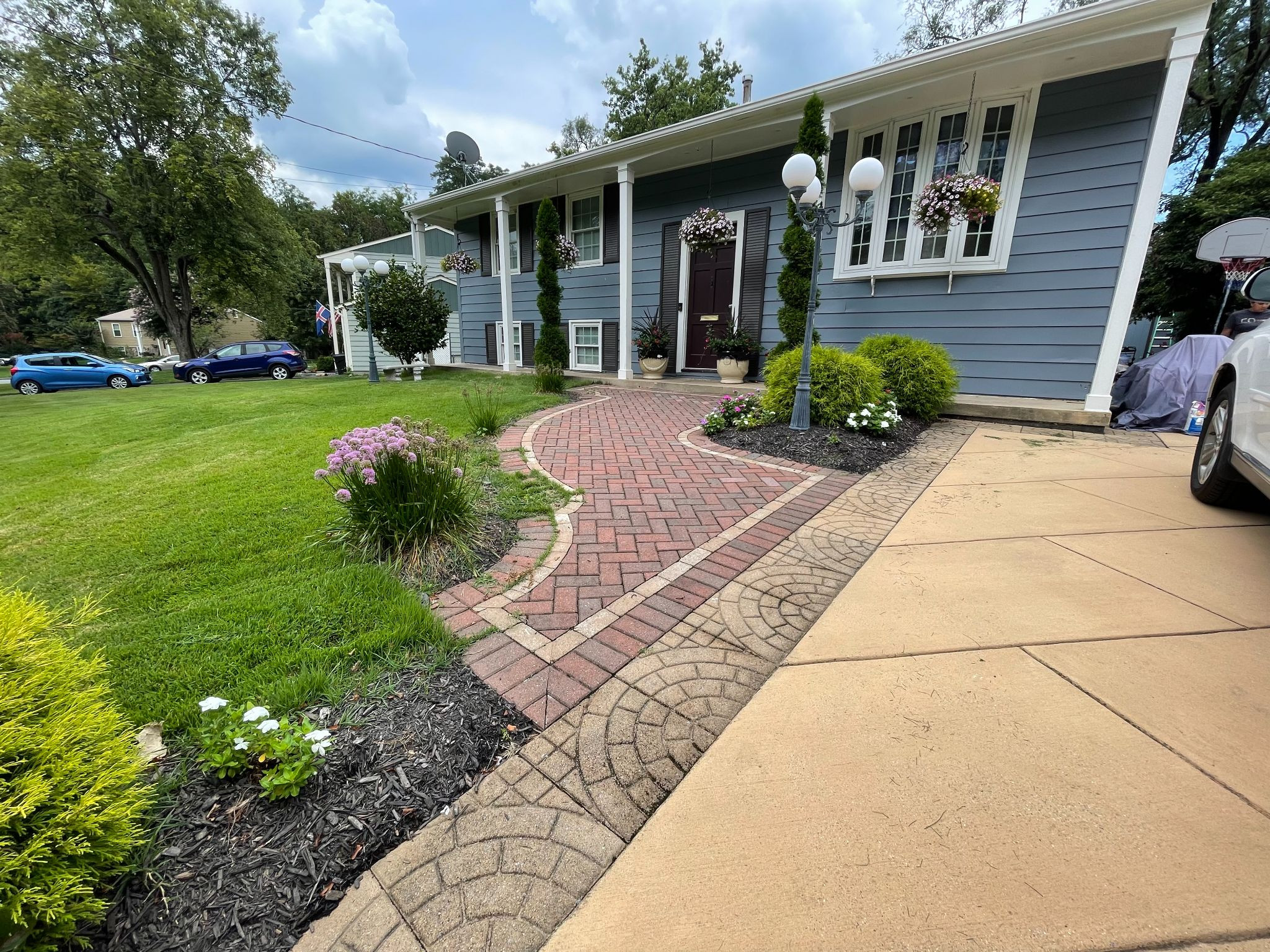 Sidewalk - Transformation Contractor LLC